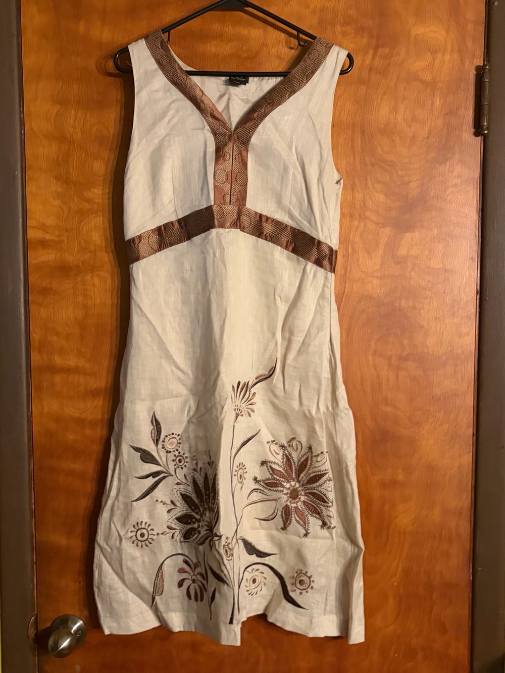 CoVelo Linen And Silk Floral Embroidered Dress Size 8